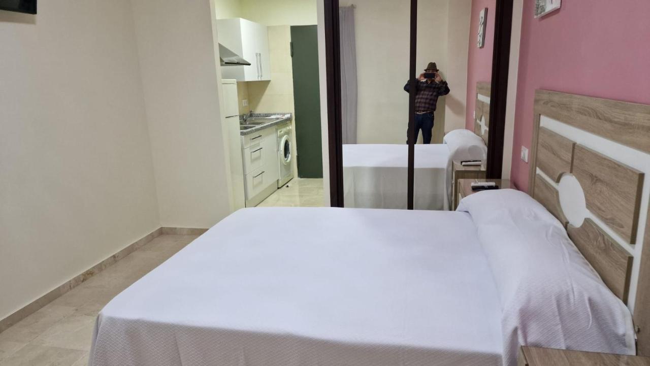 Hotel Nuevo Еспартинас Екстериор снимка