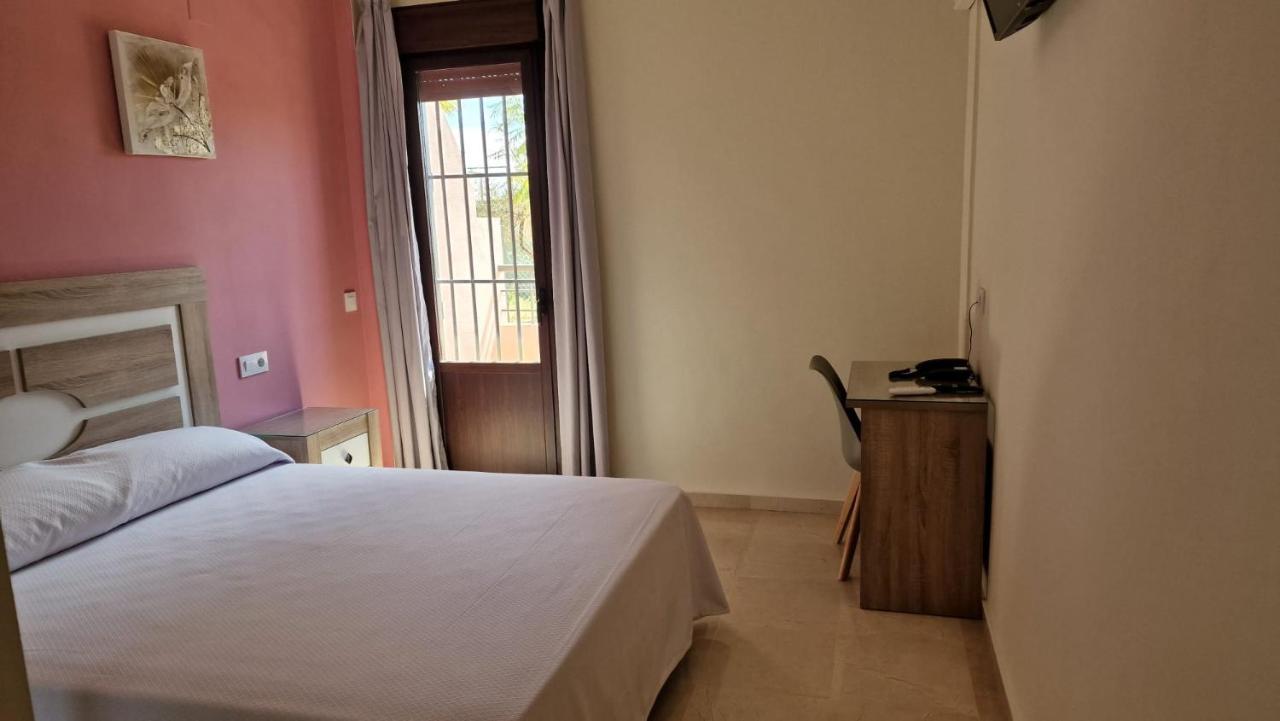 Hotel Nuevo Еспартинас Екстериор снимка