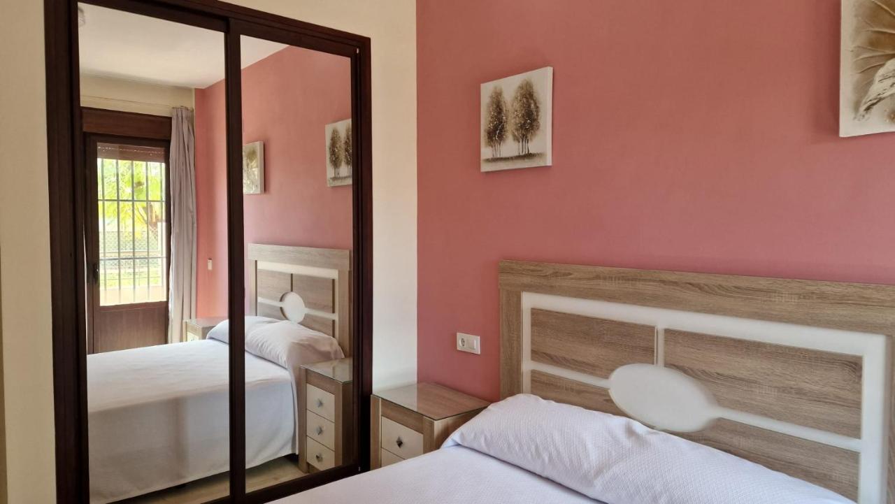 Hotel Nuevo Еспартинас Екстериор снимка