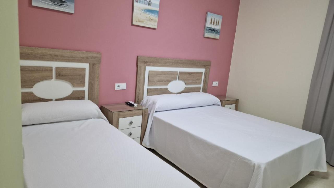 Hotel Nuevo Еспартинас Екстериор снимка