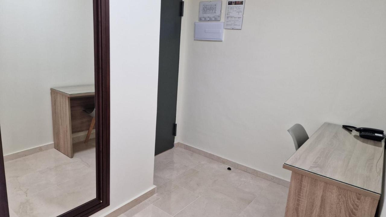 Hotel Nuevo Еспартинас Екстериор снимка